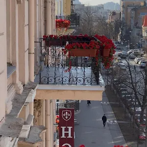 Royal Grand 3*, Kiev Ukrayna