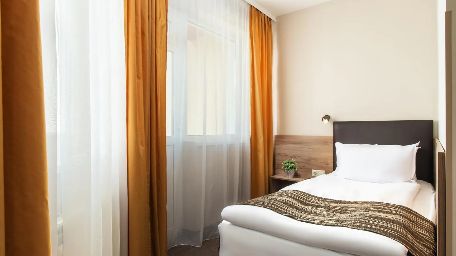 Jasmin Hotel Sofia